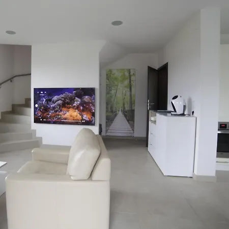 Apartment Passivhaus 750m Vom Bodensee -- 2x E-bike Inklusive -- Neubau 2019 Am Ortsrand *